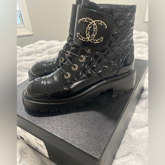 Chanel boots - Picture 4 of 8